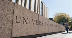 Lester B. Pearson International Scholarship at the University of Toronto